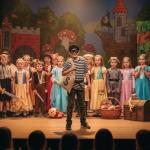 Kurzgeschichte für Kinder - Lampenfieber Der große Auftritt - Wie Nick sein Lampenfieber überwand